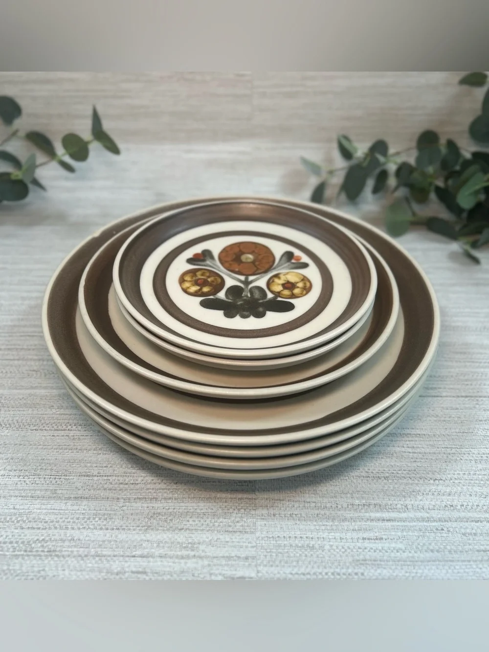 Vintage Langley England Stoneware Plates Set of 8 Retro Floral Brown Orange